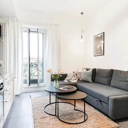 Beautiful Flat Fully Furnished In P.ta Romana Mailand