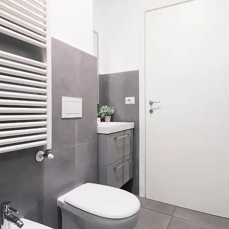 Beautiful Flat Fully Furnished In P.ta Romana * Mailand